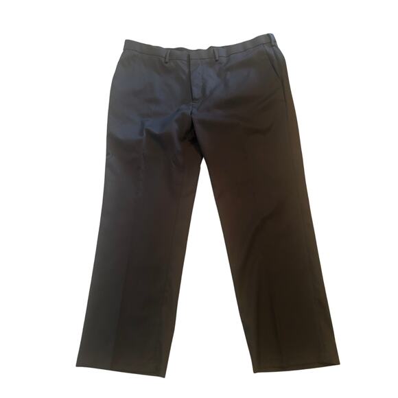 GUC Haggar Men's Gray Dress Pants Slacks 100% Polyester Size 44x30 - Picture 1 of 5
